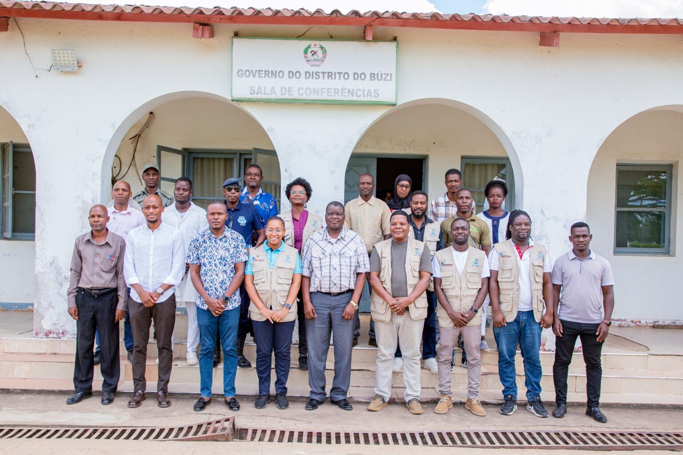 Equipa da ALIVE em atividade de campo na província de Sofala